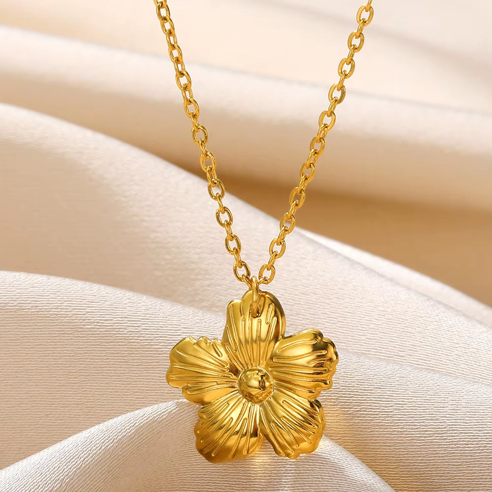 Tiny Geometry Collar Para Mujer Stainless Steel Jewelry Gold Color Classic Star Necklaces for Women Men Y2K Fashion Love Choker
